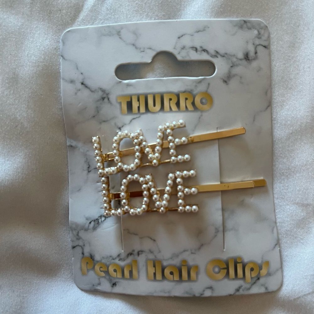 (THURRO) love hair pins